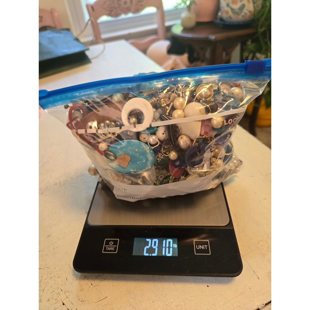 2.91 Lb. Craft Jewelry Lot Mostly Craft Beads Crafters Jewelry Bundle